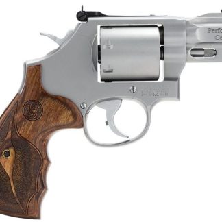 Smith and Wesson 686 Performance Center Stainless / Wood Grips .357 Mag 2.5-inch 7Rd